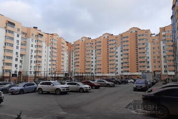 1-к квартира, 40 м², 3/10 эт.